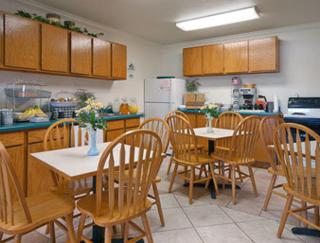 Super 8 by Wyndham Montpelier - Montpelier - 7