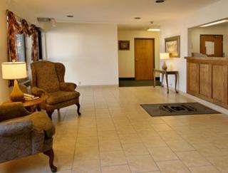 Super 8 by Wyndham West Memphis - 8