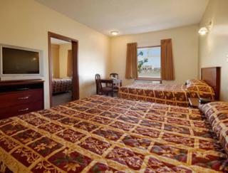 Super 8 by Wyndham Fort Saskatchewan - Fort Saskatchewan - 6