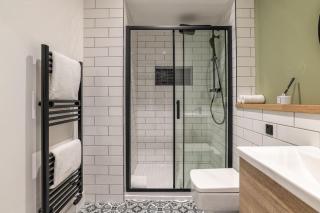 Remodelled Luxury 3 Bed Apartment - Aberdeen - 6