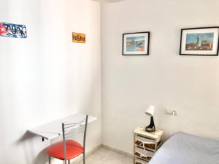 Maravilloso alojamiento en pleno centro de Dos Hermanas - 2