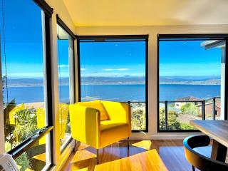 Nicholas House - Luxury with river & city views - 3