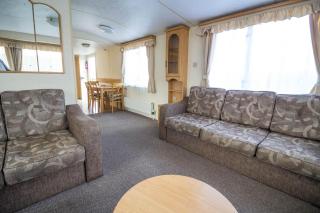 Wheelchair Friendly Caravan For Hire Norfolk Near The Beach Ref 13016L - 7