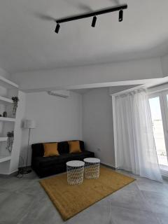 Ikarus - Athens - 1