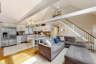 Sit Back & Relax - Eastham - 7