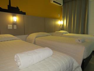 Minuano Hotel Express próx Orla Lago Guaíba, Mercado Público, 300 m Rodoviária - Porto Alegre - 5