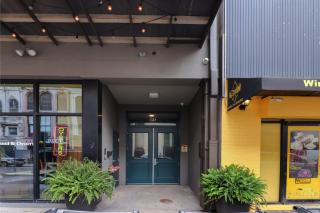 Roami at Bourbon Place - 6