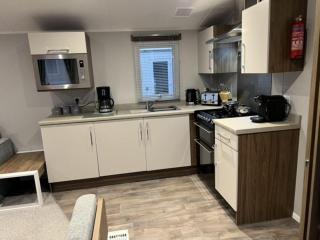 Luxury Caravan With Decking And Wifi At Haven Golden Sands Ref 63069Rc - Mablethorpe - 1