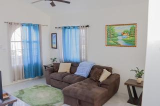 Camelot Paradise - Discovery Bay - 6
