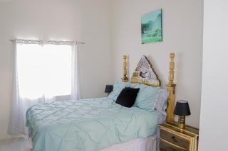 Camelot Paradise - Discovery Bay - 2