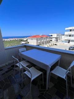 Sun n' Fun Apartments with Pool - Novalja - 1
