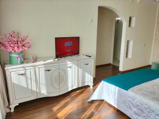 Sunny Home Apartment - Dnipro - 3