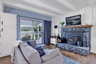 North Shore Chalet by Big Bear Vacations Lakeside Fawnskin Estate Boat Dock Lake Access - Fawnskin - 5