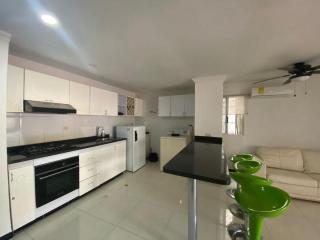 Apartamento a 2 cuadras de la playa Rodadero - Rodadero - 5