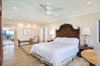 Villa Jules, Oceanfront, Private Beach, Fire Pit - Oceanside - 4