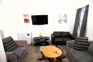 AG HOUSE - 3
