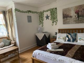 The Palms Guest house - 1