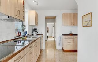 4 Bedroom Amazing Home In Mariager - 3