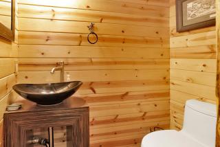Smith Chalet at Snow Summit- Furnished Resort Condo- Foosball- Walk To Lifts - 1