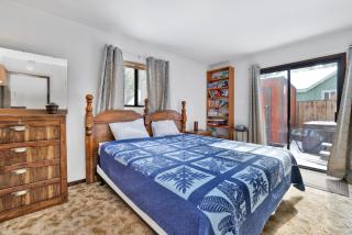 Bearadise Cottage- Hot Tub- Foosball- Central Moonridge Cozy Mountain Chalet - 1
