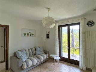 Belvilla by OYO ROC03 2 - Residenza La Rocca - Castelveccana - 8
