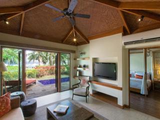 Crimson Resort and Spa - Mactan Island, Cebu - Mactan - 5
