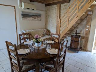 Charmante maison avec jardin privatif, proche des activités nature et des vignobles de Cognac - FR-1-653-221 - Saint-Sulpice-de-Cognac - 2