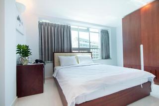 Nu Hotel - 18 Bui Vien Walkstreet - Ho Chi Minh - 4