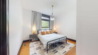 Stylish 1st Floor 2br Apartment 1King and 1Queen - Louisville - 2