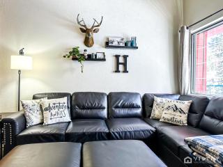 Luxury Ski Condo With Hot Tub - Brian Head - 5