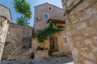 House Stone house in center - Jelsa (Gelsa) - 0