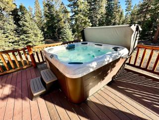 Backwoods Bonanza - Big Cabin With Hot Tub! - Duck Creek Village - 7