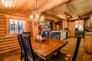 Backwoods Bonanza - Big Cabin With Hot Tub! - Duck Creek Village - 5