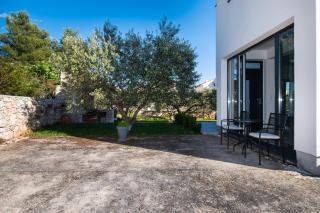 Apartments Slavica - Vodice - 1