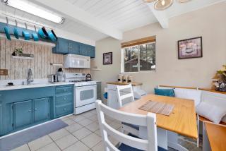 Tinker Bell Gambrel by Big Bear Vacations Ultra Relaxing Bear City Retreat - 7