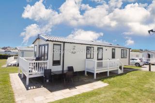 Luxury Caravan Boasting Full Sea Views At Hopton Holiday Park Ref 80041S - 8
