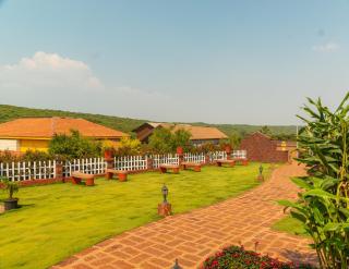 Red Button Resort - Mahabaleshwar - 7