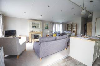 Beautiful 4 Berth Lodge With Decking At Manor Park In Hunstanton Ref 23038C - Hunstanton - 6