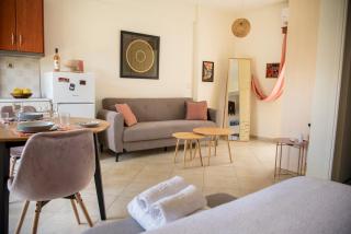 Otro Mundo studio - Kalamata - 1