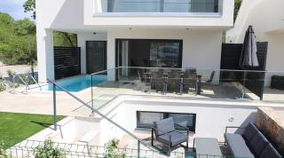 Brand new apartment with private pool - 6