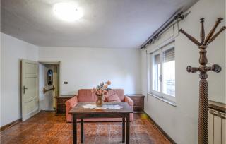 2 Bedroom Lovely Home In Valpromaro - 3