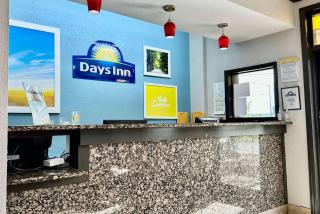 Days Inn by Wyndham Charlotte Northlake - Charlotte - 9