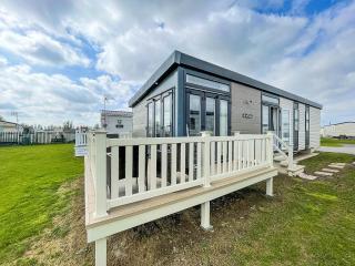 Modern 6 Berth Caravan At St Osyth Beach In Essex Ref 28002Sv - 9