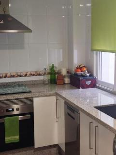 Apartamento luminoso con jardín - La Zubia - 8