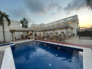 El Palacio Hotel & Resort - 2