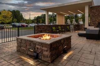 SpringHill Suites Atlanta Alpharetta/Roswell - Roswell - 4