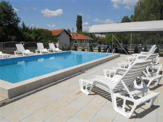 Apartments Milsa Lux - Soko Banja - 3