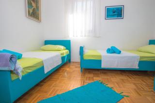 Beach Front Apartment Mirjana - Rogoznica - 1