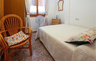 Cozy Apartment In Guardamar Del Segura - 9