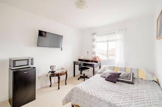 Nimo Homestay - Guelph - 8